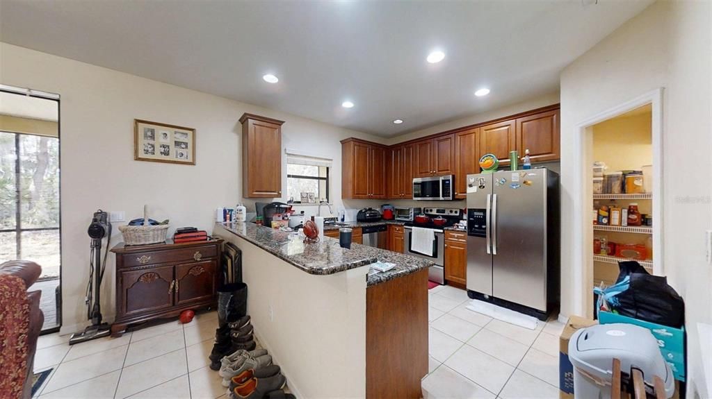 For Sale: $230,000 (3 beds, 2 baths, 1495 Square Feet)