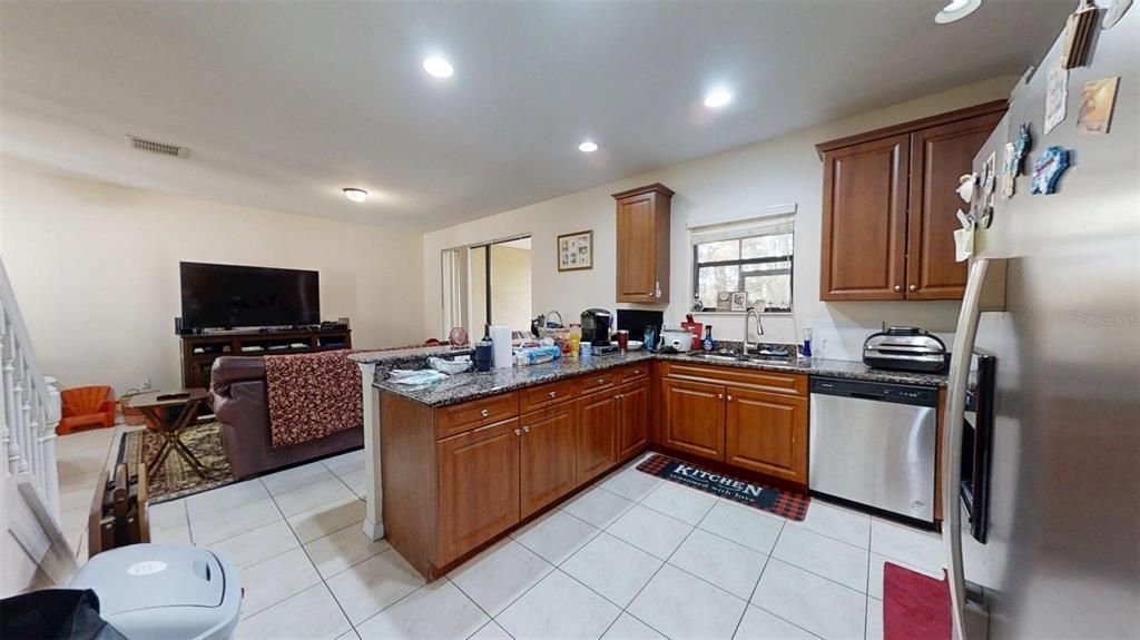 For Sale: $230,000 (3 beds, 2 baths, 1495 Square Feet)