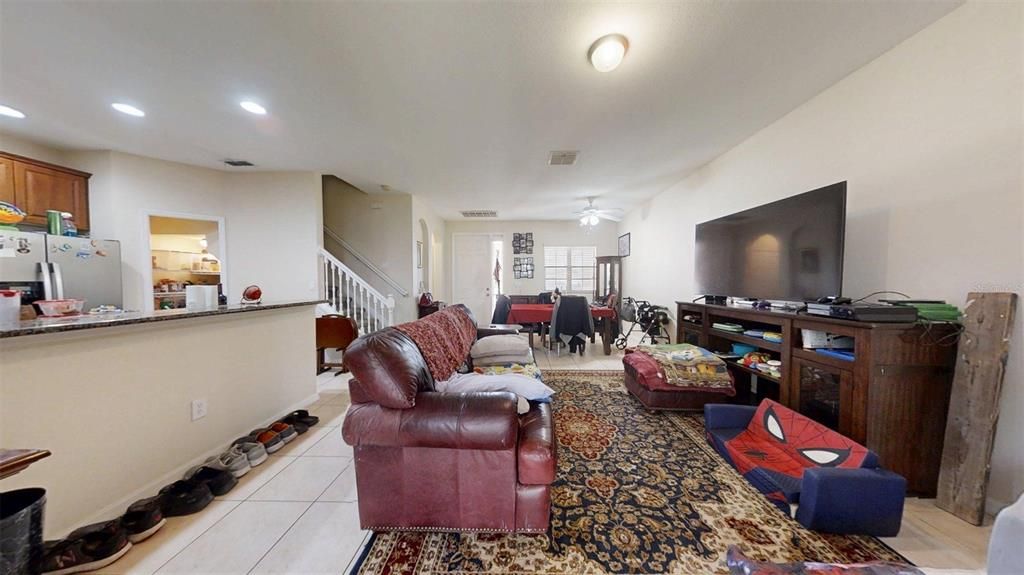 For Sale: $230,000 (3 beds, 2 baths, 1495 Square Feet)
