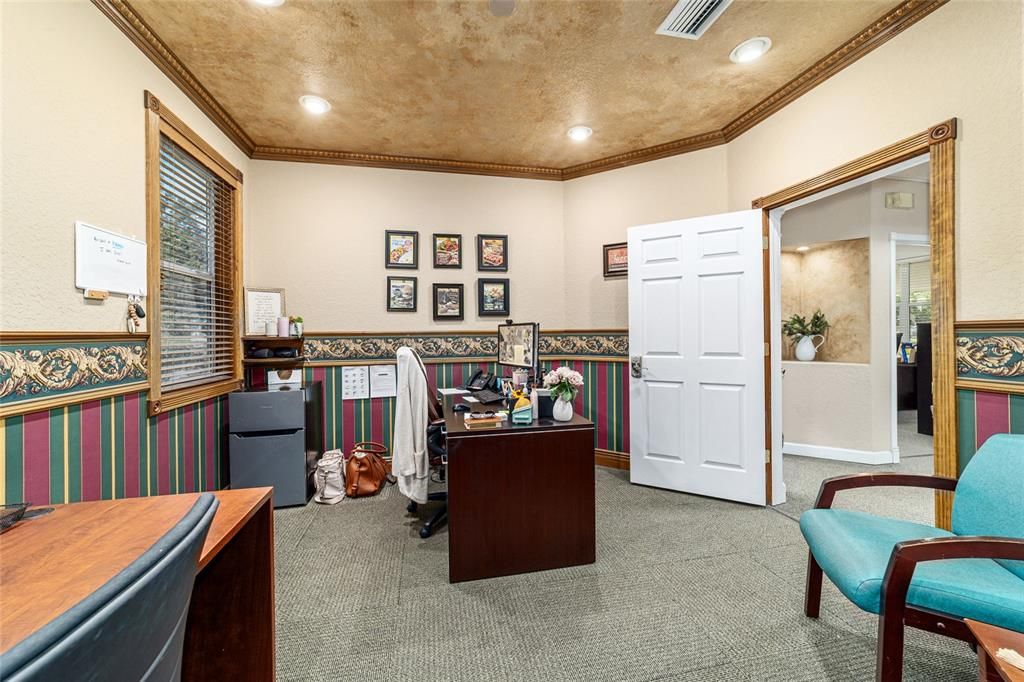For Sale: $997,000 (0 beds, 0 baths, 6152 Square Feet)