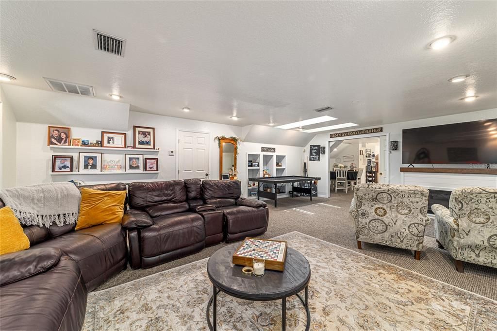 For Sale: $997,000 (0 beds, 0 baths, 6152 Square Feet)