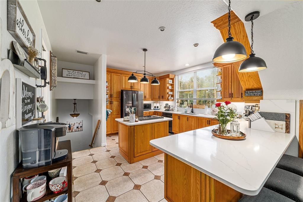 For Sale: $997,000 (0 beds, 0 baths, 6152 Square Feet)