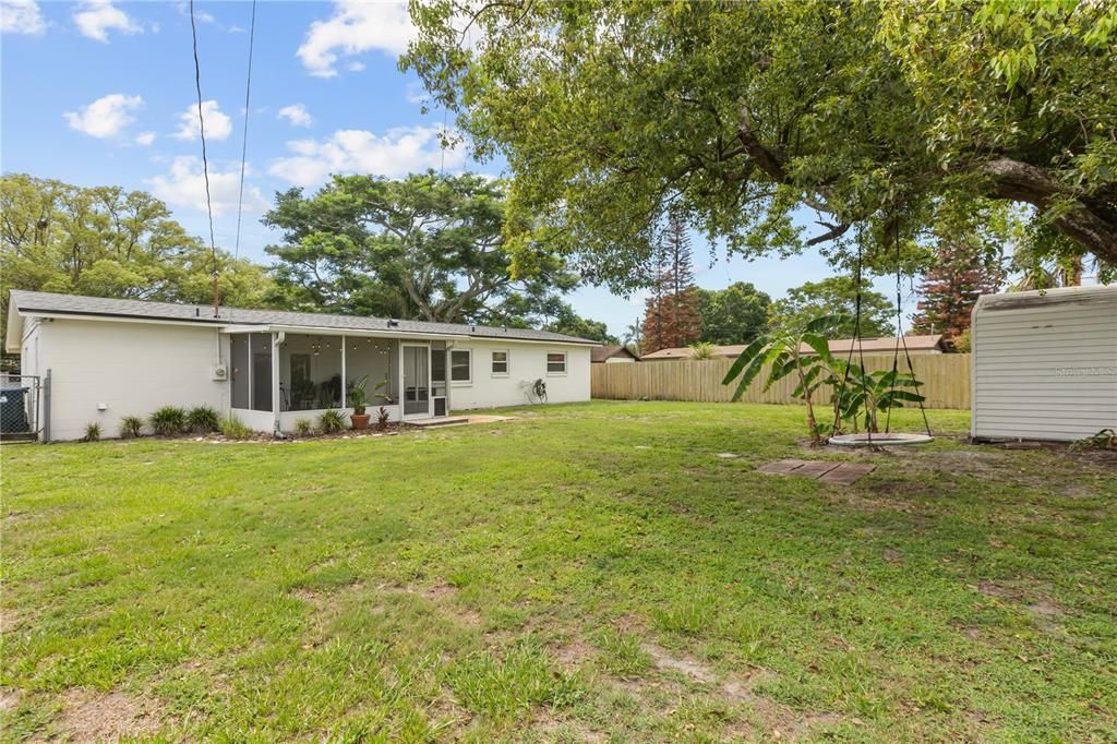 Active With Contract: $339,000 (3 beds, 1 baths, 1152 Square Feet)