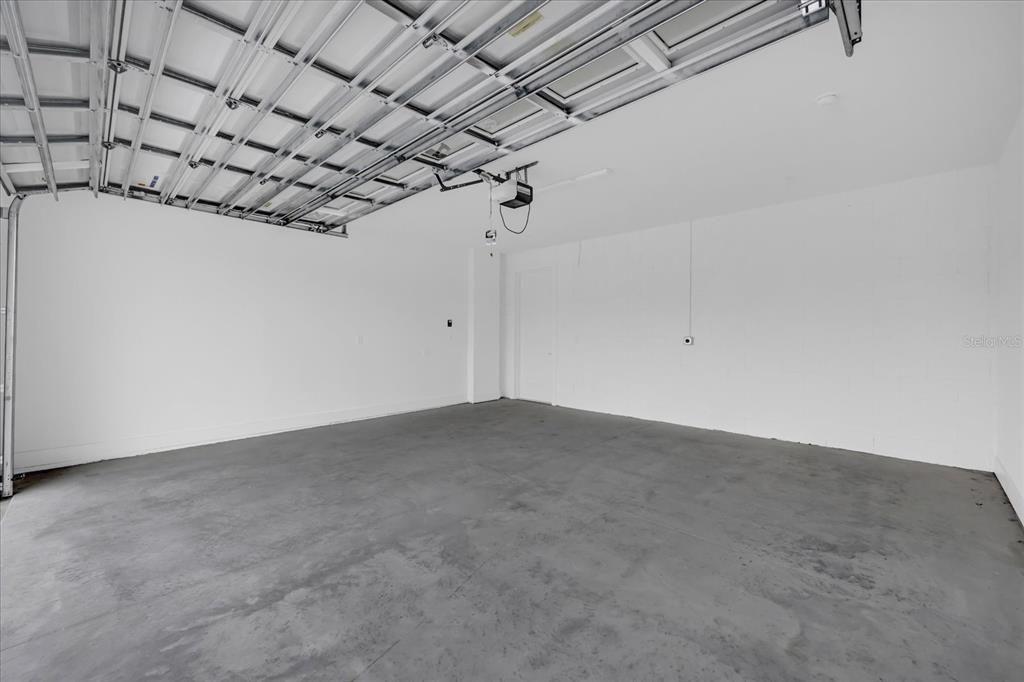 For Rent: $2,895 (3 beds, 2 baths, 2020 Square Feet)
