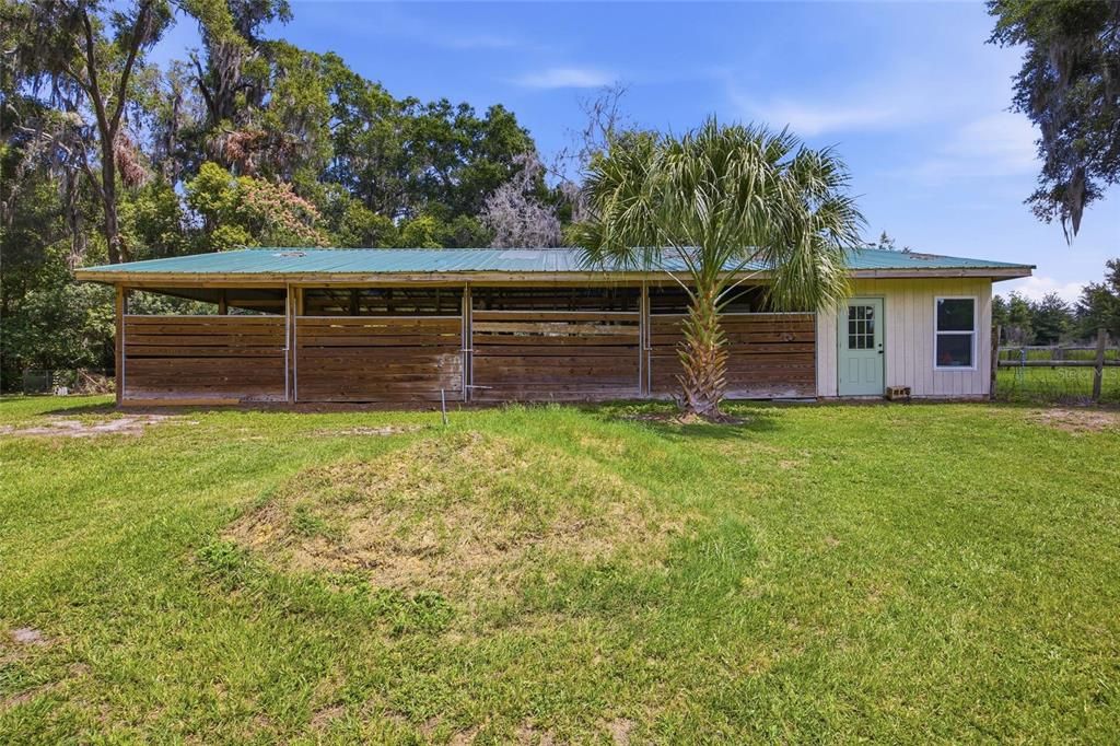 For Sale: $845,000 (5 beds, 2 baths, 3730 Square Feet)