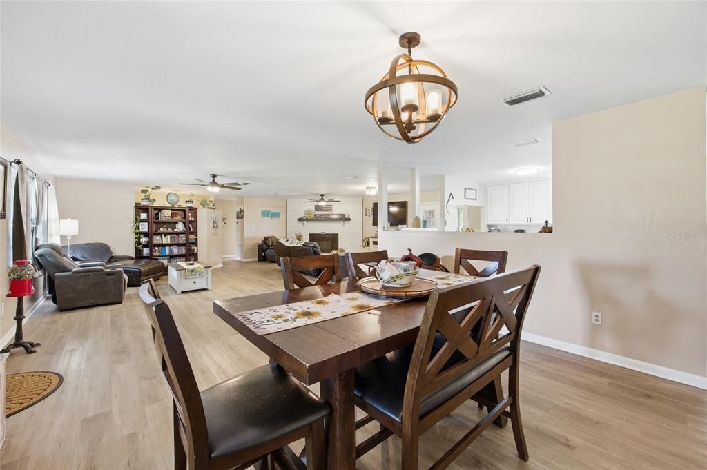 For Sale: $845,000 (5 beds, 2 baths, 3730 Square Feet)
