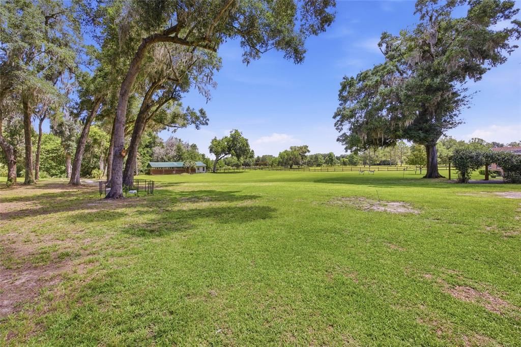 En Venta: $845,000 (5 camas, 2 baños, 3730 Pies cuadrados)