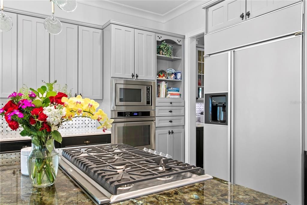 En Venta: $3,449,000 (5 camas, 4 baños, 5159 Pies cuadrados)