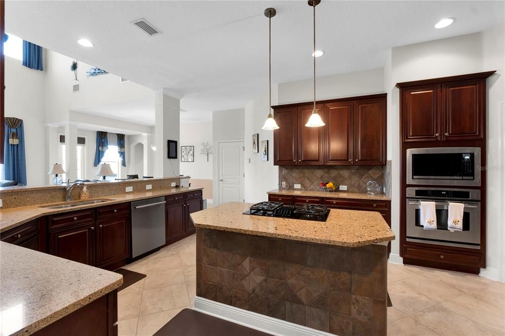 For Sale: $1,149,000 (4 beds, 3 baths, 3634 Square Feet)