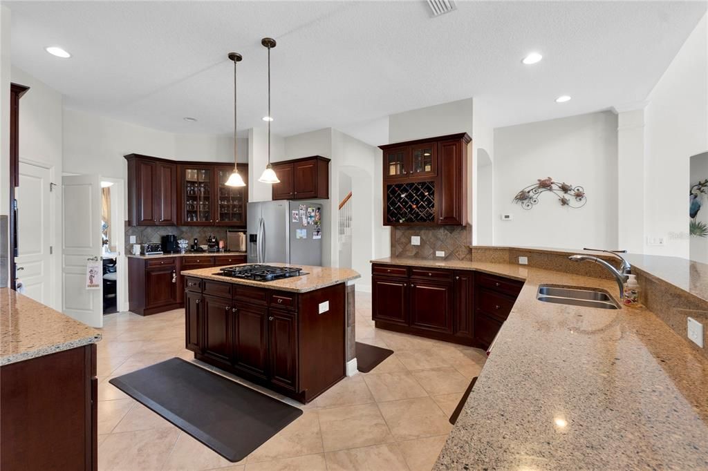 For Sale: $1,149,000 (4 beds, 3 baths, 3634 Square Feet)