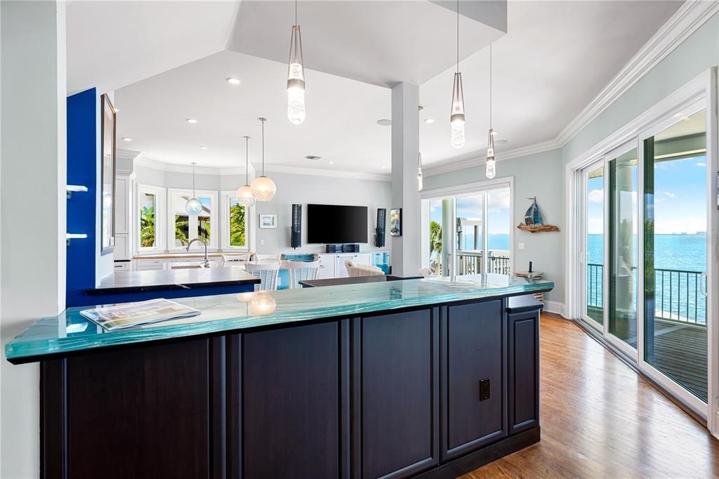 For Sale: $7,480,000 (5 beds, 6 baths, 5099 Square Feet)