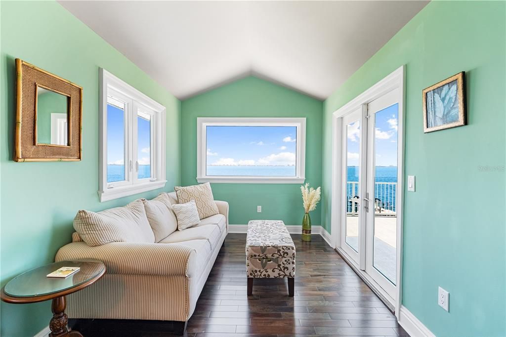 For Sale: $7,480,000 (5 beds, 6 baths, 5099 Square Feet)
