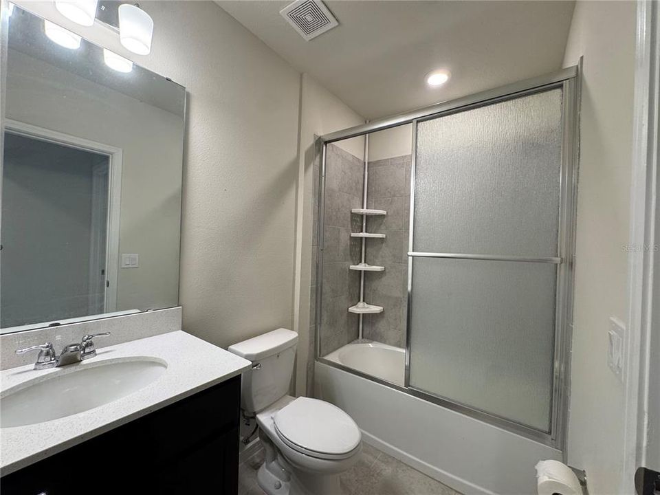 Active With Contract: $2,700 (4 beds, 3 baths, 2616 Square Feet)