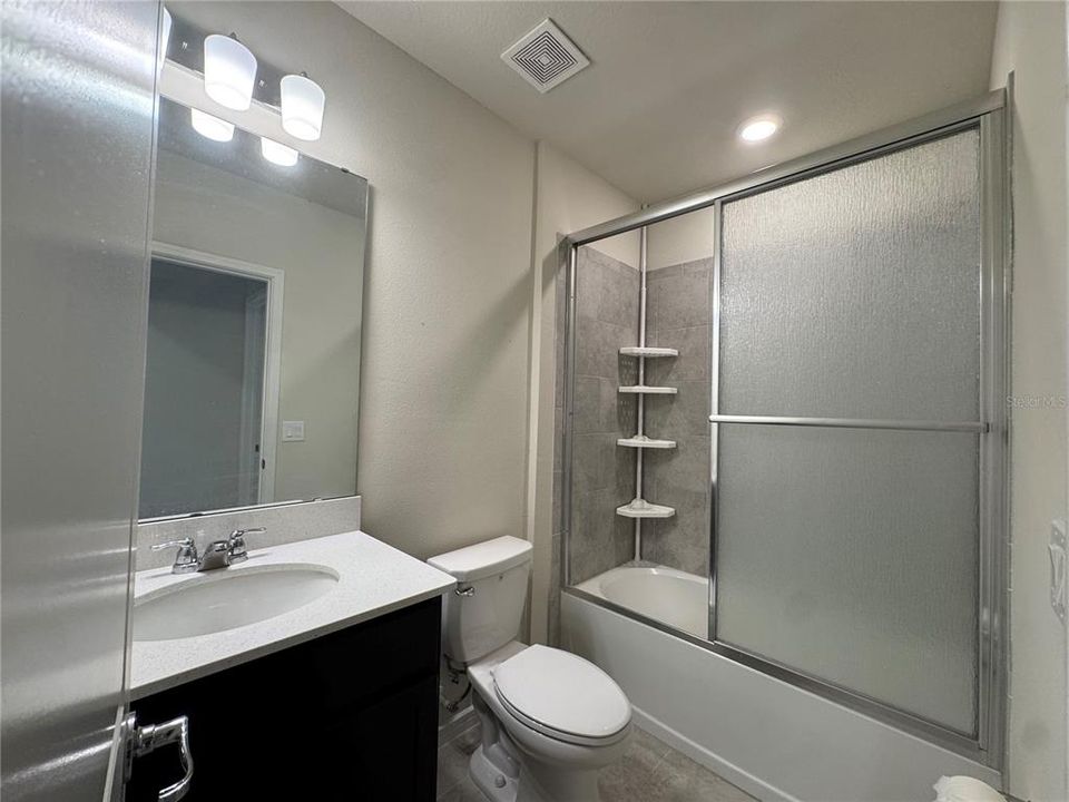 Active With Contract: $2,700 (4 beds, 3 baths, 2616 Square Feet)
