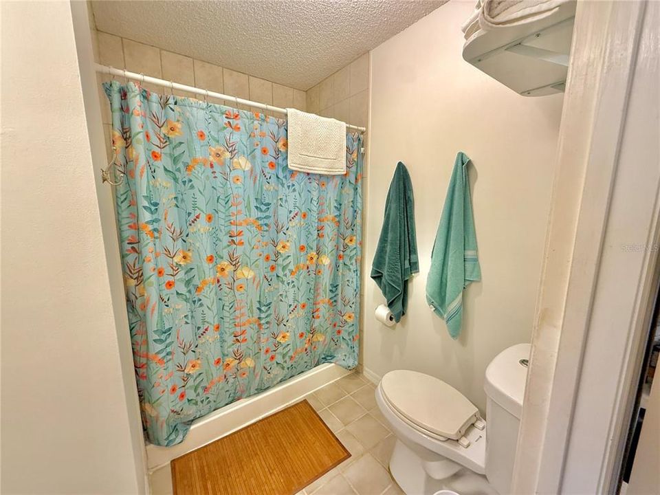 For Sale: $775,000 (4 beds, 3 baths, 2580 Square Feet)