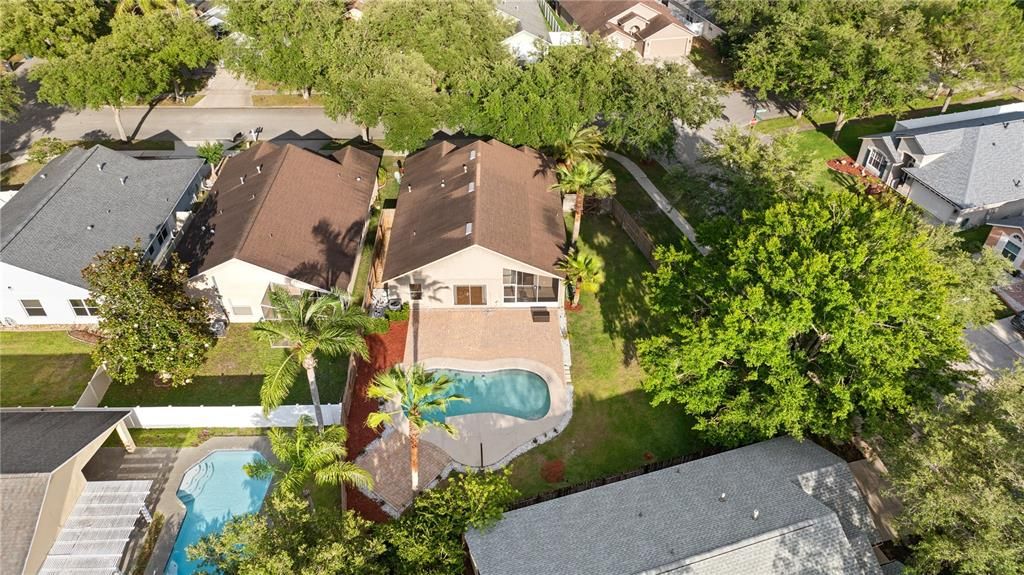Activo con contrato: $425,000 (3 camas, 2 baños, 1642 Pies cuadrados)