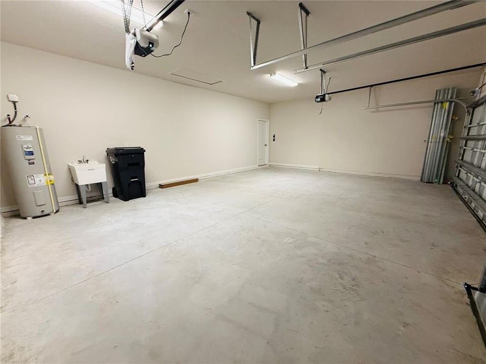 В аренду: $2,950 (4 спален, 3 ванн, 2537 Квадратных фут)
