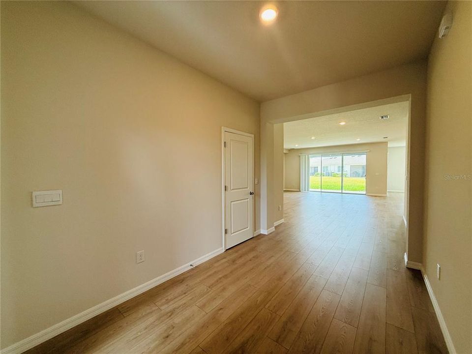 В аренду: $2,950 (4 спален, 3 ванн, 2537 Квадратных фут)