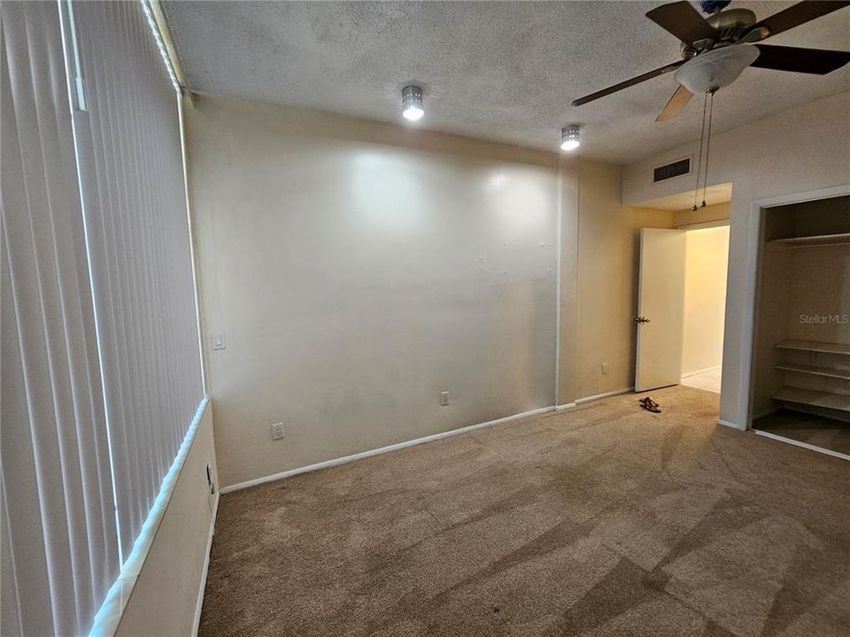 For Rent: $3,750 (6 beds, 3 baths, 3347 Square Feet)