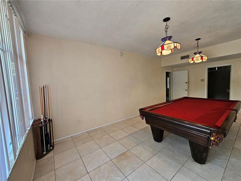 For Rent: $3,750 (6 beds, 3 baths, 3347 Square Feet)