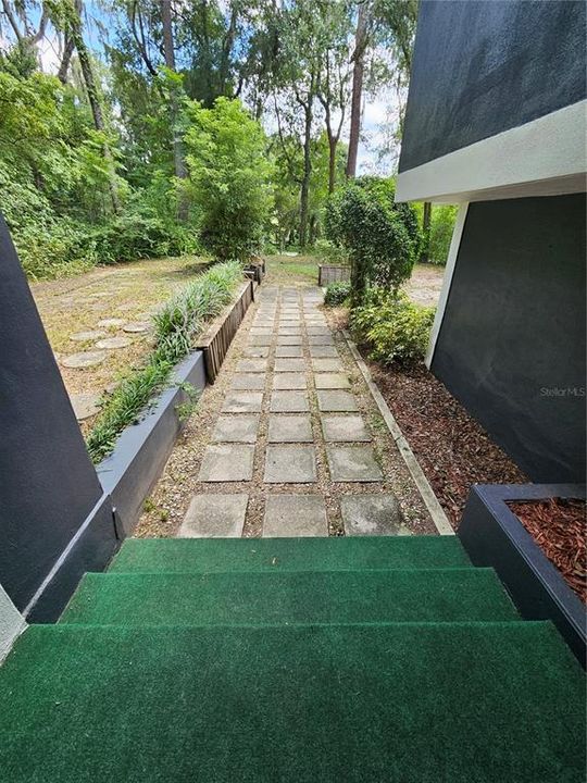 For Rent: $3,750 (6 beds, 3 baths, 3347 Square Feet)