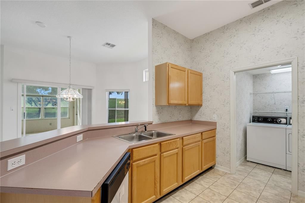 For Sale: $244,900 (3 beds, 2 baths, 1511 Square Feet)