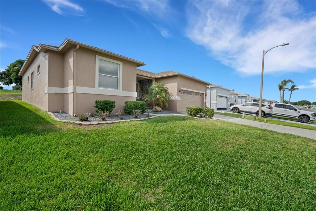 For Sale: $244,900 (3 beds, 2 baths, 1511 Square Feet)