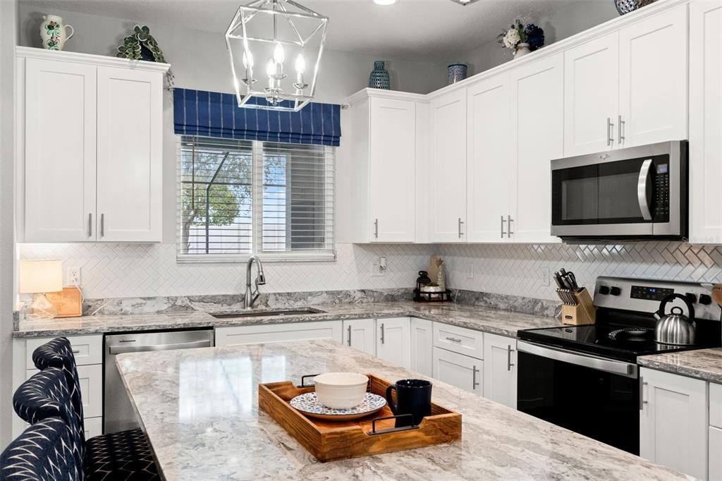 Active With Contract: $475,000 (3 beds, 2 baths, 1754 Square Feet)