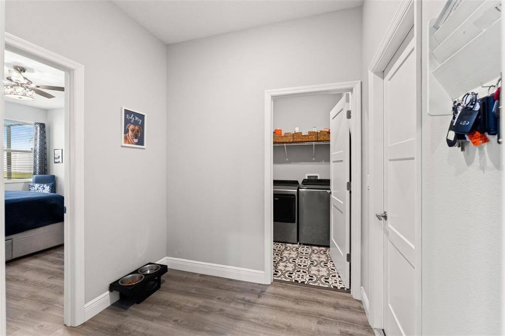 Active With Contract: $475,000 (3 beds, 2 baths, 1754 Square Feet)