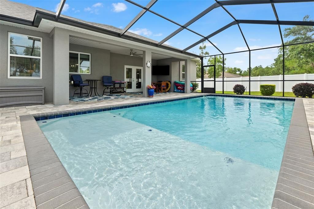 Active With Contract: $475,000 (3 beds, 2 baths, 1754 Square Feet)