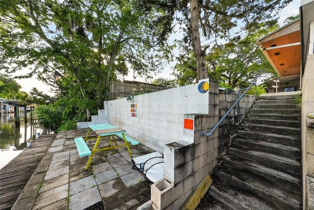 For Sale: $199,900 (2 beds, 2 baths, 1154 Square Feet)