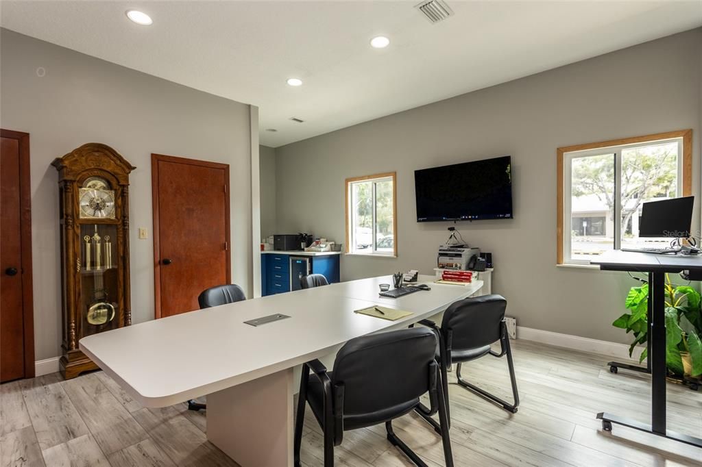 For Sale: $1,250,000 (0 beds, 0 baths, 6090 Square Feet)