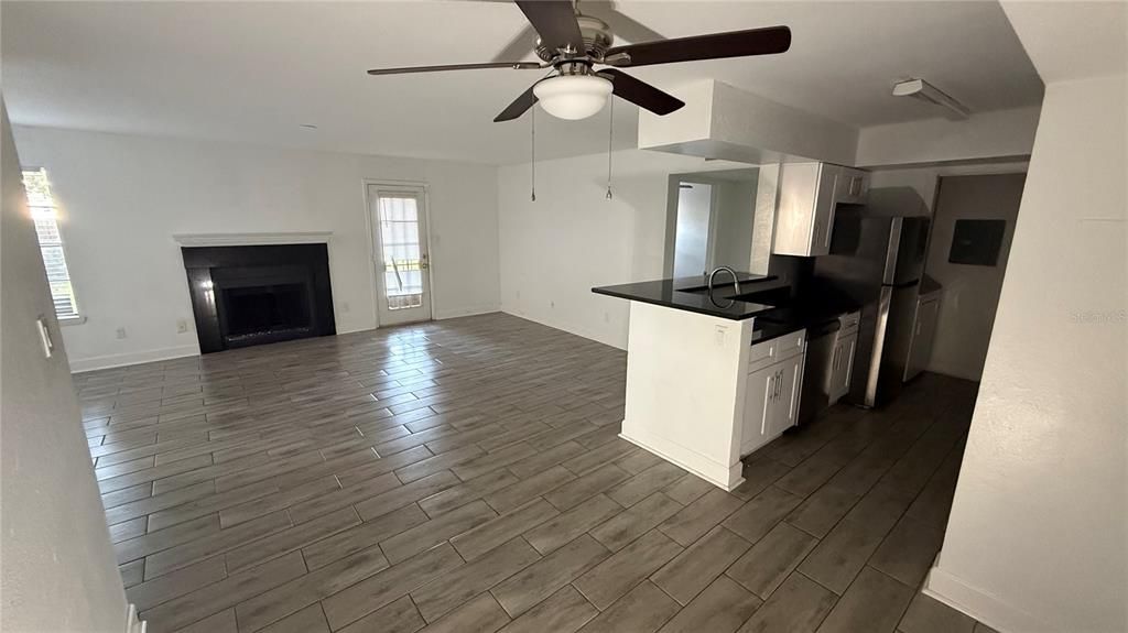 En Venta: $119,999 (2 camas, 2 baños, 1000 Pies cuadrados)
