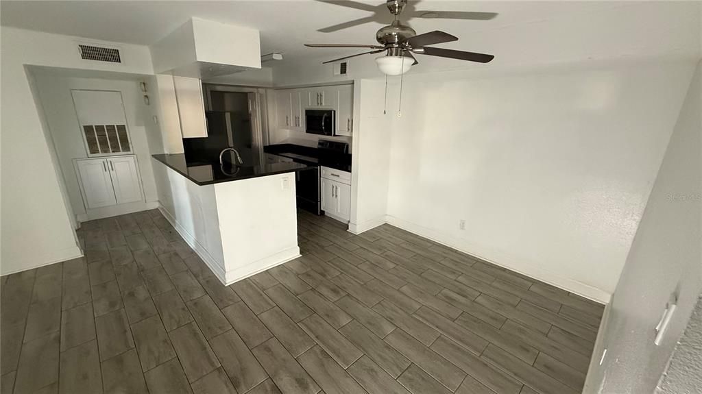 En Venta: $119,999 (2 camas, 2 baños, 1000 Pies cuadrados)