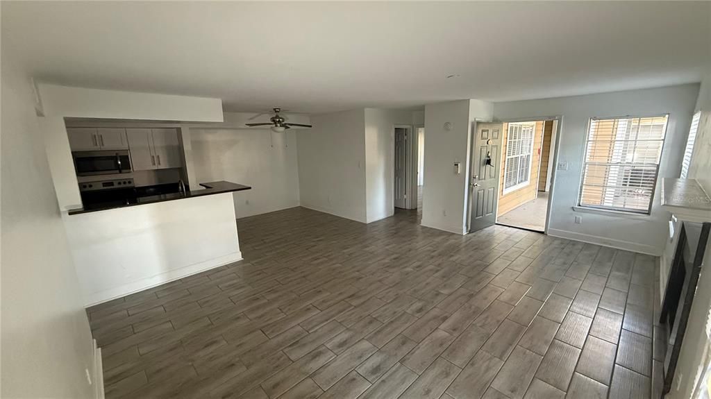 En Venta: $119,999 (2 camas, 2 baños, 1000 Pies cuadrados)