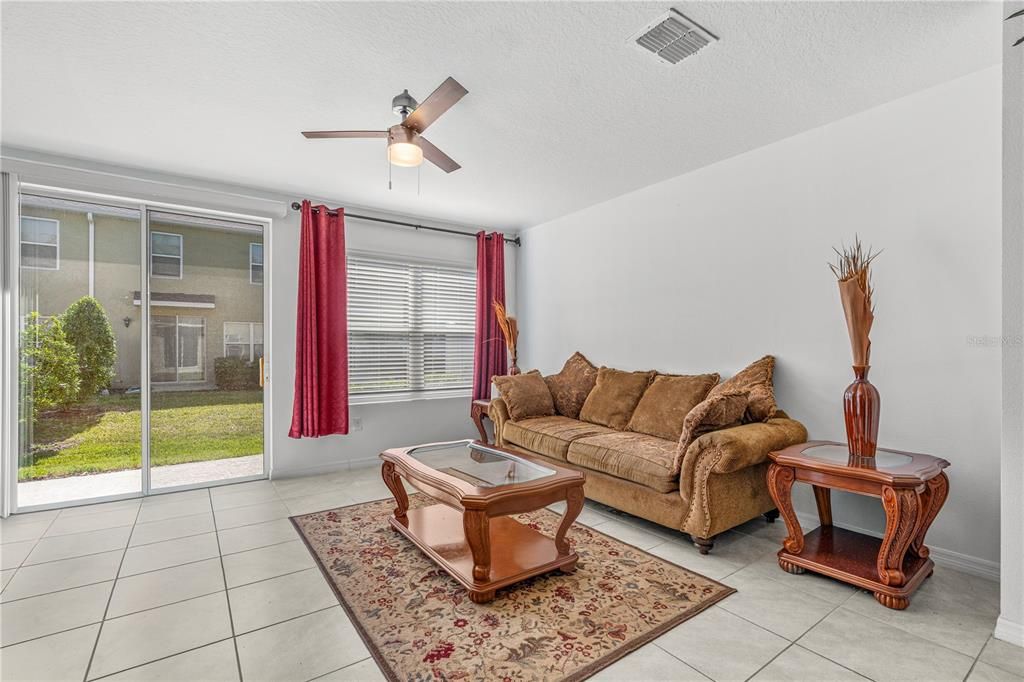 For Sale: $259,900 (3 beds, 2 baths, 1624 Square Feet)