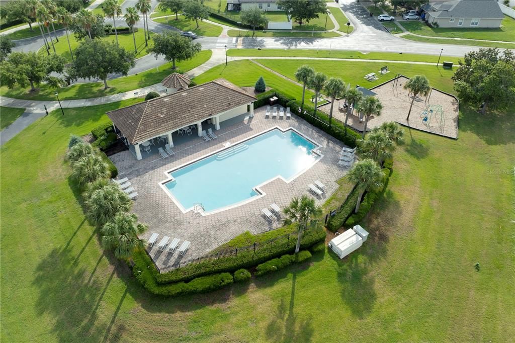For Sale: $600,000 (4 beds, 3 baths, 3807 Square Feet)