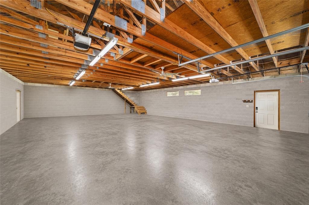 Active With Contract: $684,900 (4 beds, 2 baths, 2139 Square Feet)
