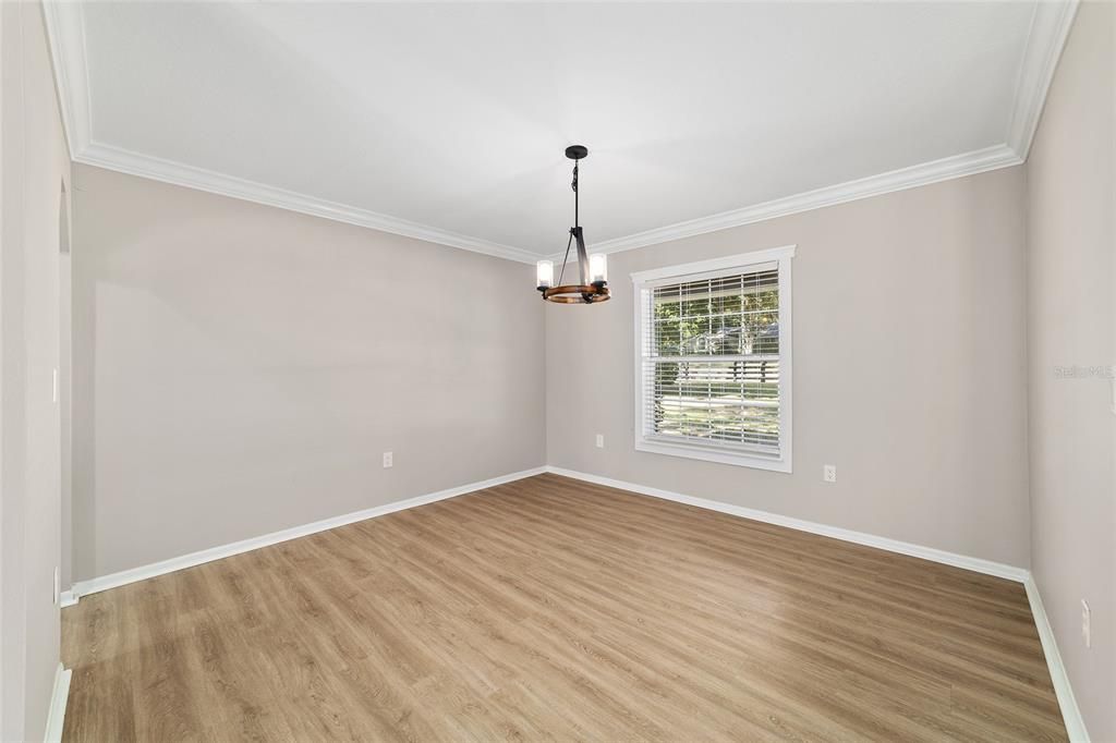 Active With Contract: $684,900 (4 beds, 2 baths, 2139 Square Feet)