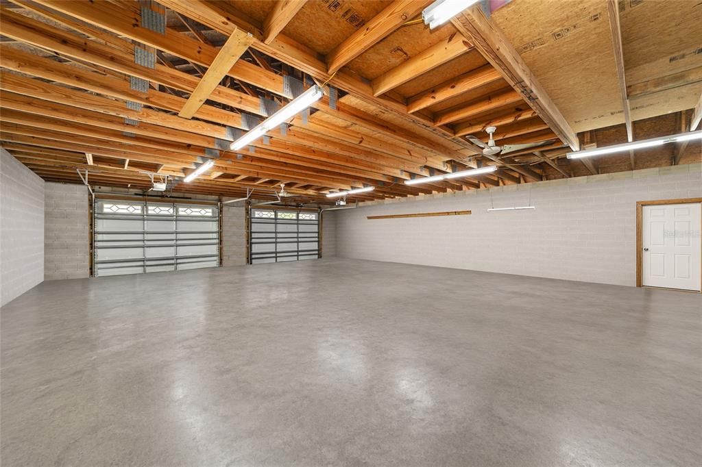 Active With Contract: $684,900 (4 beds, 2 baths, 2139 Square Feet)