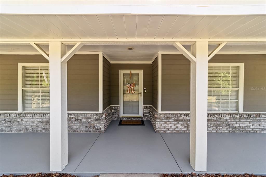 Active With Contract: $684,900 (4 beds, 2 baths, 2139 Square Feet)