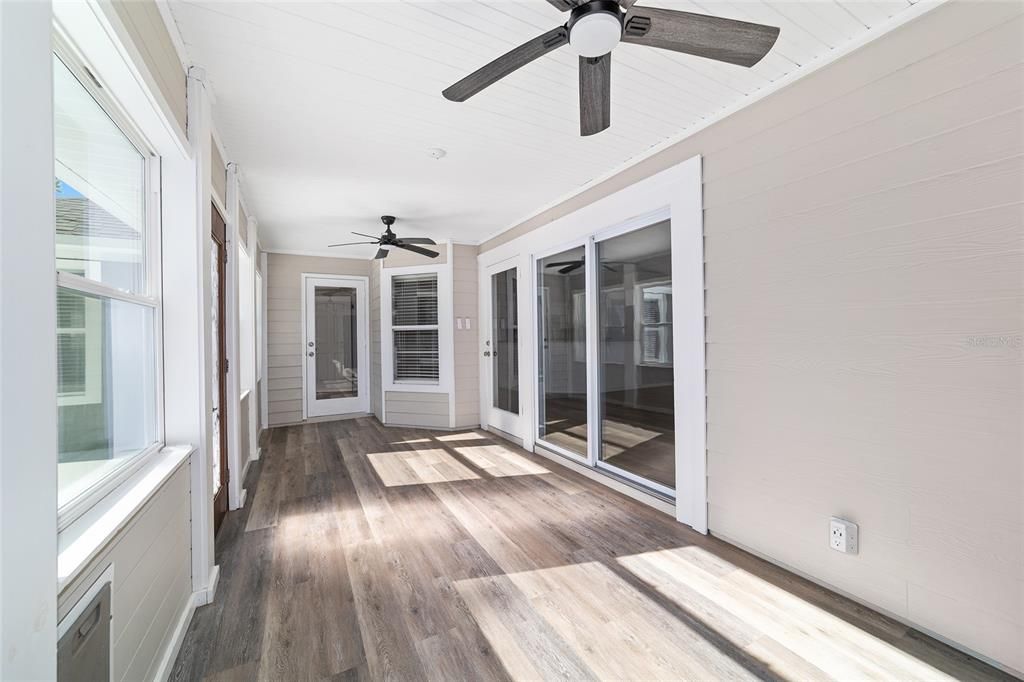 Active With Contract: $684,900 (4 beds, 2 baths, 2139 Square Feet)