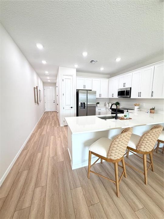 En Venta: $369,000 (3 camas, 2 baños, 1667 Pies cuadrados)