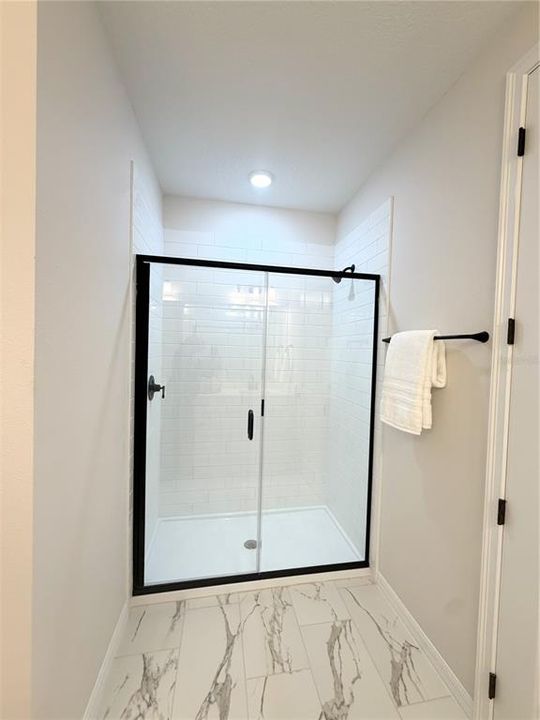 En Venta: $369,000 (3 camas, 2 baños, 1667 Pies cuadrados)