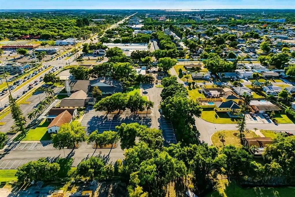 For Sale: $325,000 (2 beds, 1 baths, 1010 Square Feet)