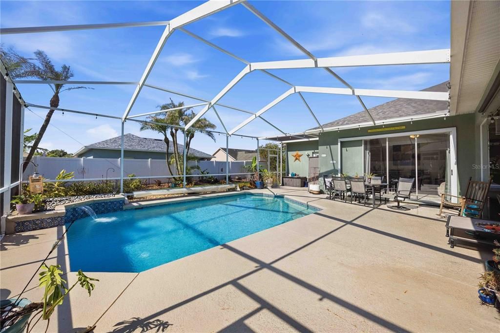 For Sale: $474,999 (4 beds, 3 baths, 2648 Square Feet)