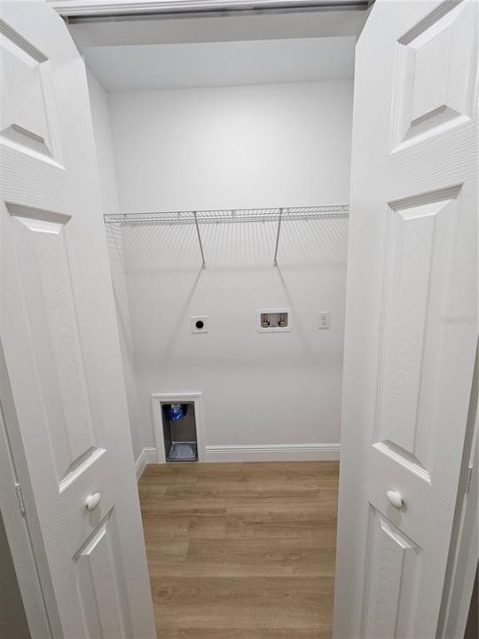 For Rent: $1,850 (3 beds, 2 baths, 1571 Square Feet)