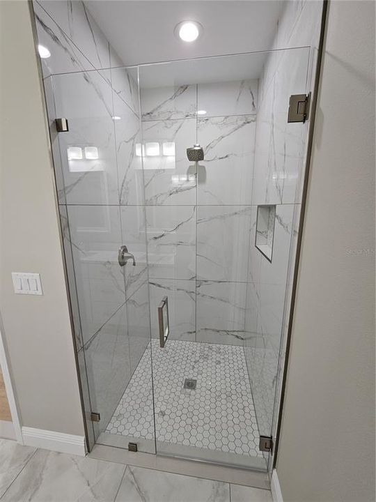 For Rent: $1,850 (3 beds, 2 baths, 1571 Square Feet)