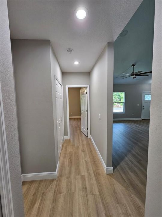 For Rent: $1,850 (3 beds, 2 baths, 1571 Square Feet)