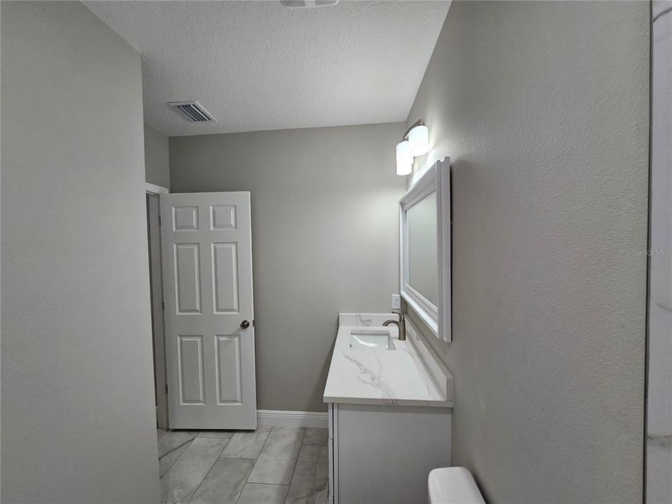 For Rent: $1,850 (3 beds, 2 baths, 1571 Square Feet)